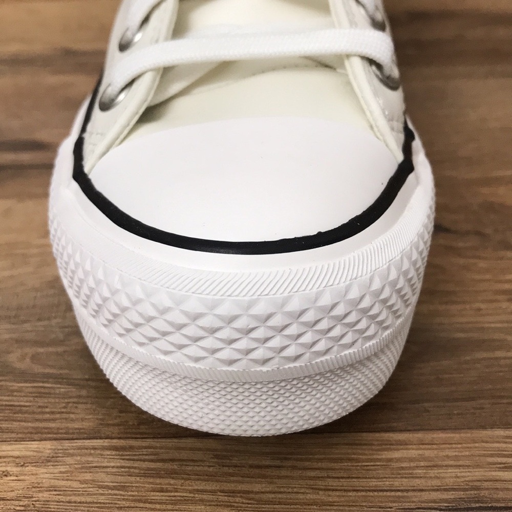 PLATFORM LEATHER CONVERSE EXTRA HIGH TOP BRAND NEW - Picture 5 of 15